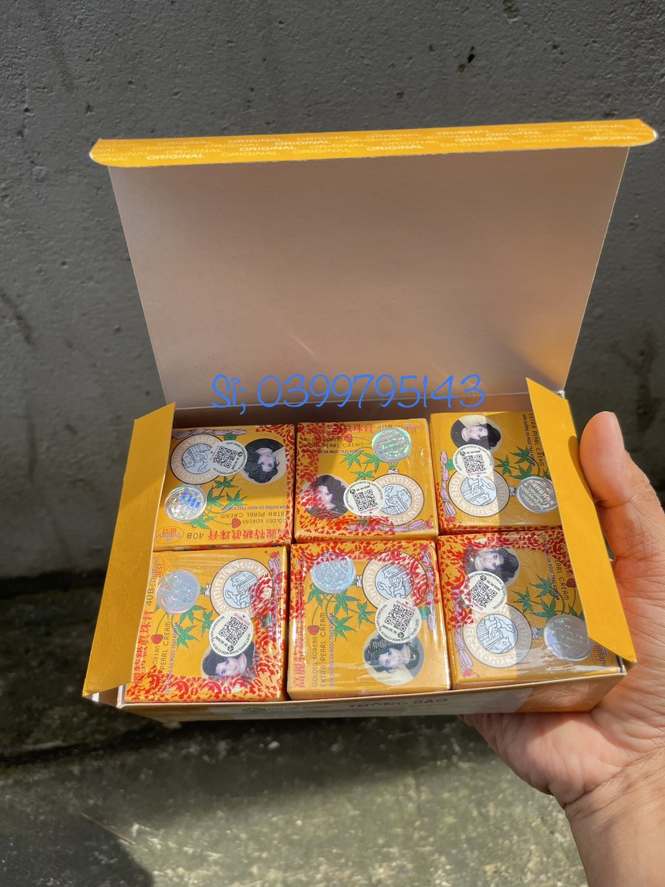 1 lốc kem sâm vàng 2 tem thái lan