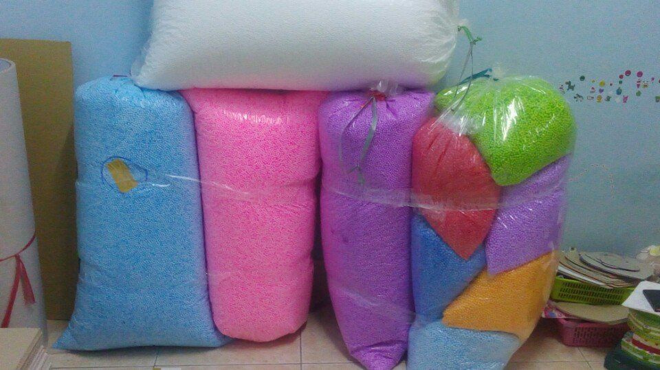 100gr Xốp hạt đủ màu làm quà (Bịch lớn)