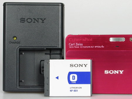 Sạc máy ảnh Sony BC-CSDE (cho pin NP-BD1) - Hàng nhập khẩu