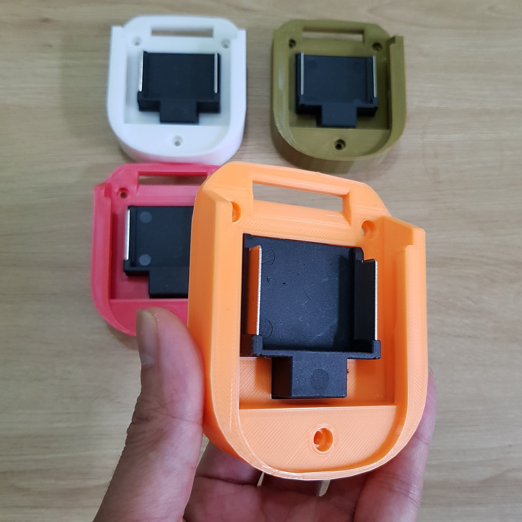 [DIY] Đế gài dùng pin Makita kèm chân tiếp điểm cho nhiều máy khác