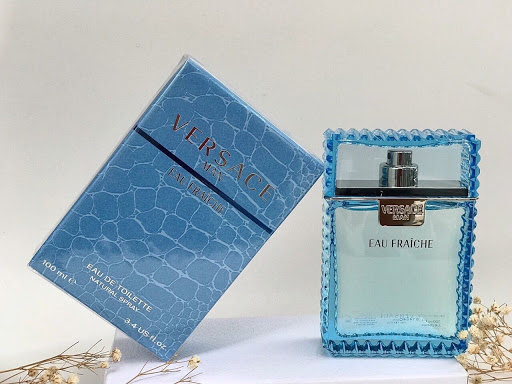 Nước hoa nam VERSACE Eau Fraiche Eau De Toilette 100ml