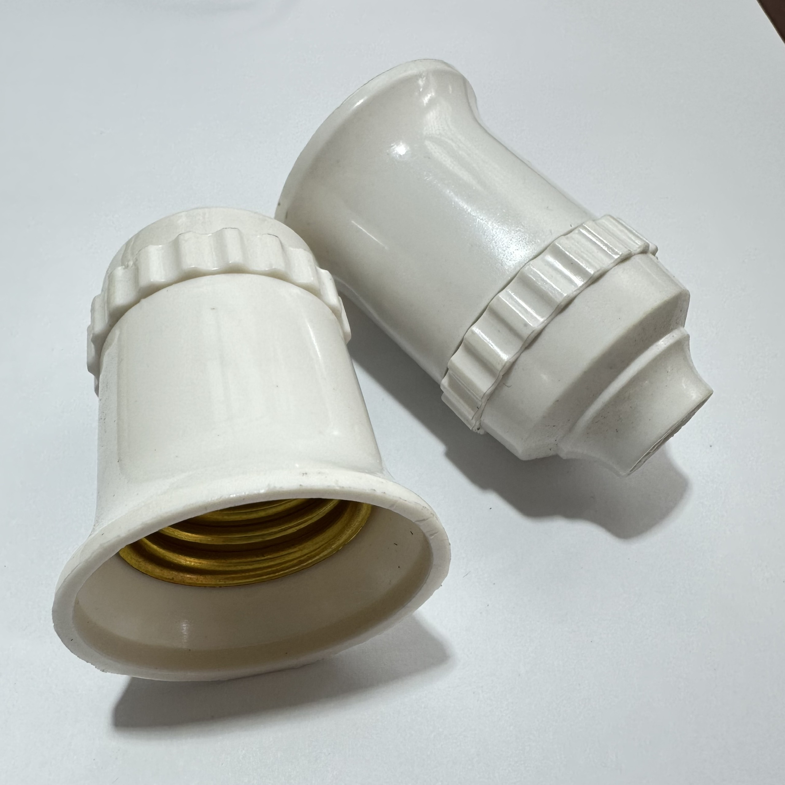 Đuôi Đèn Không Dây E27 Sopoka 5A-250V