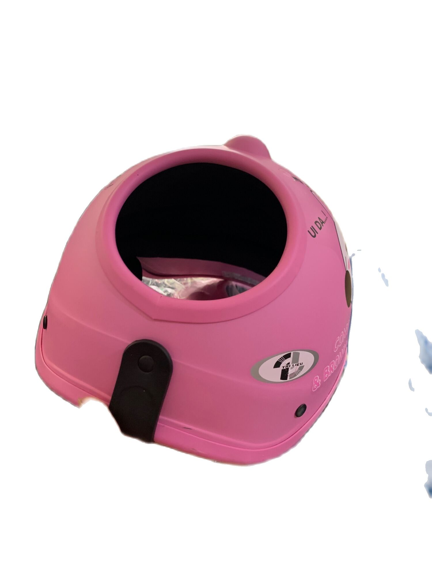 Helmet with Cut-Out Top and Hair Tie at the Back for Women