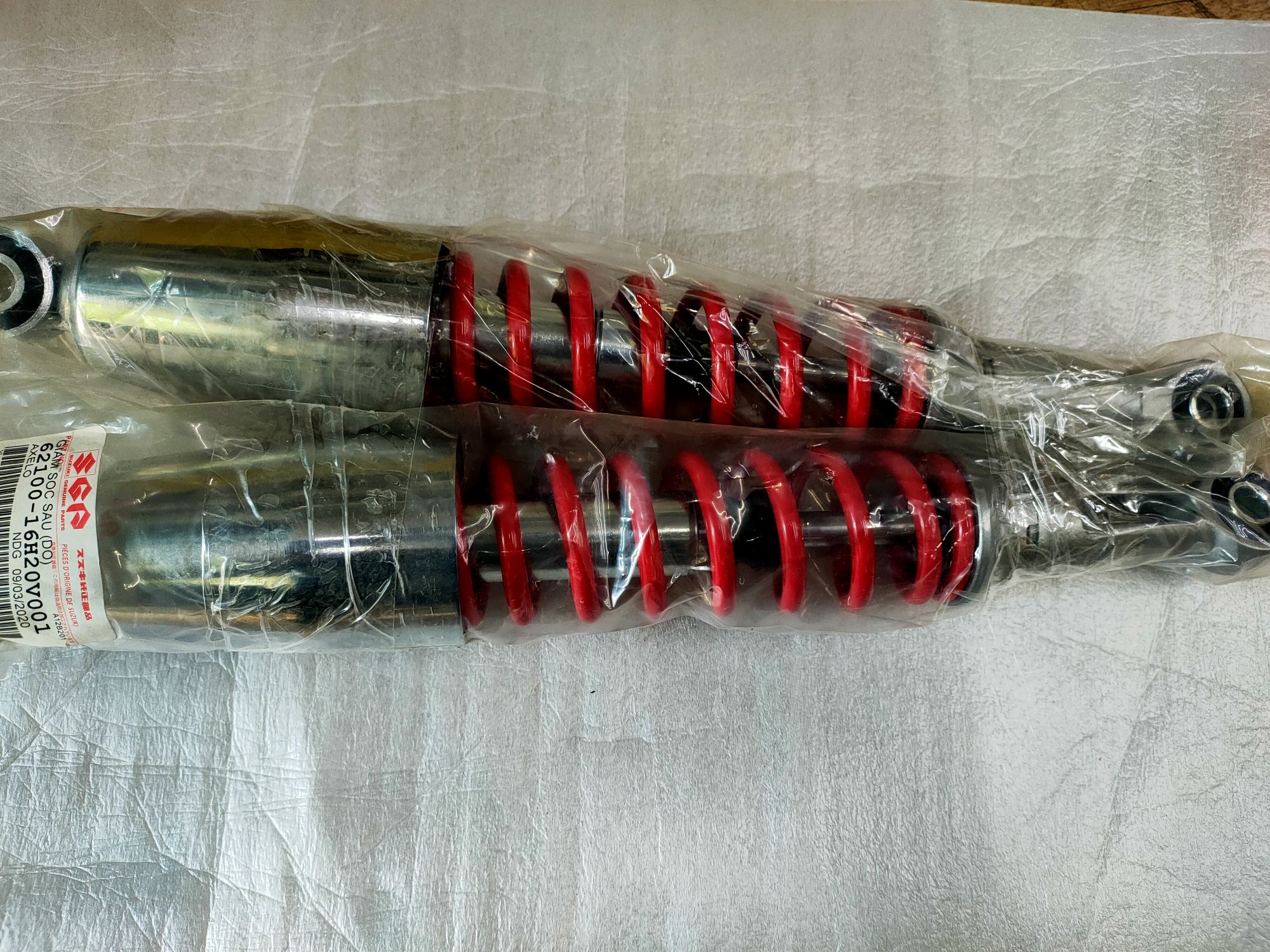 Cặp phuộc sau màu đỏ Axelo/XBike 125