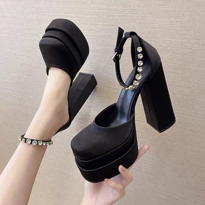 Giày cao gót bít mũi siêu cao đế 10cm HK04