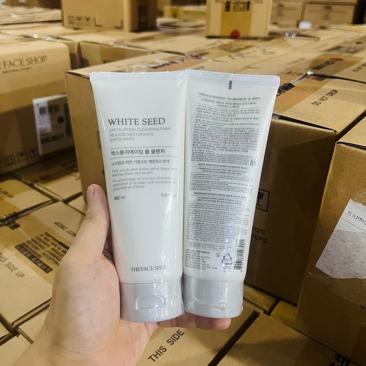 Sữa Rửa Mặt Dưỡng Da Trắng Sáng The Face Shop White Seed Exfoliating Cleansing Foam 150ml