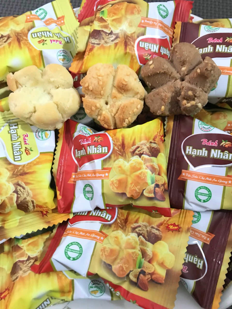 Bánh hạnh nhân gói tiến anh mix vị - 500g
