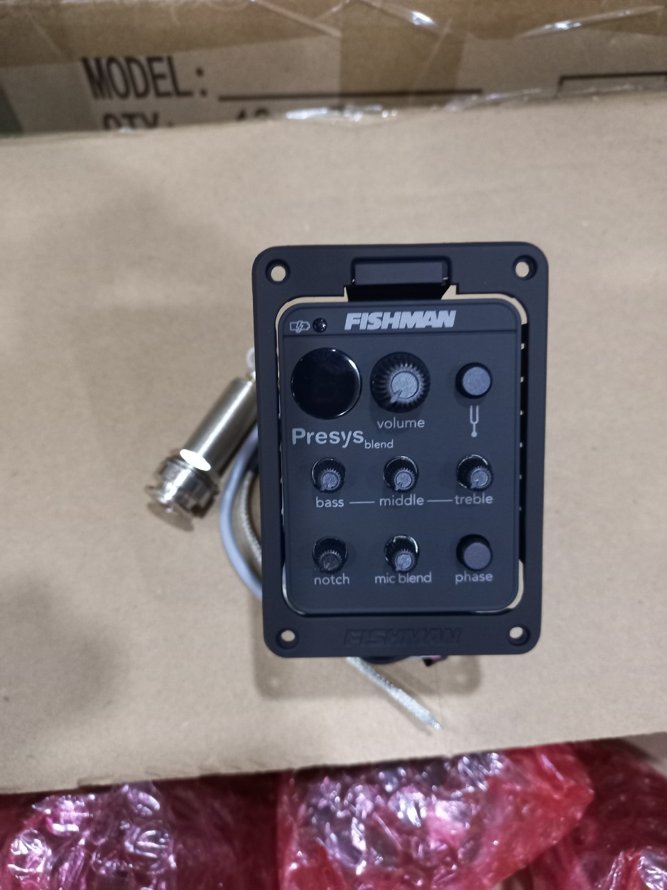 EQ Guitar Fishman 301 - Hàng chuẩn hãng