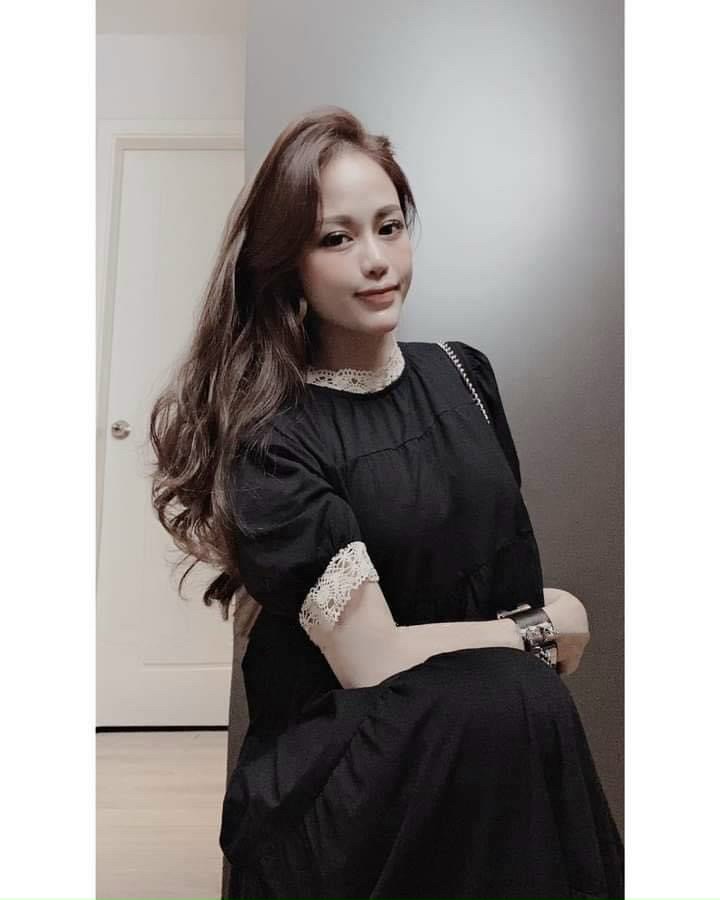 Váy bầu,đầm bầu 3 tầng ren cổ