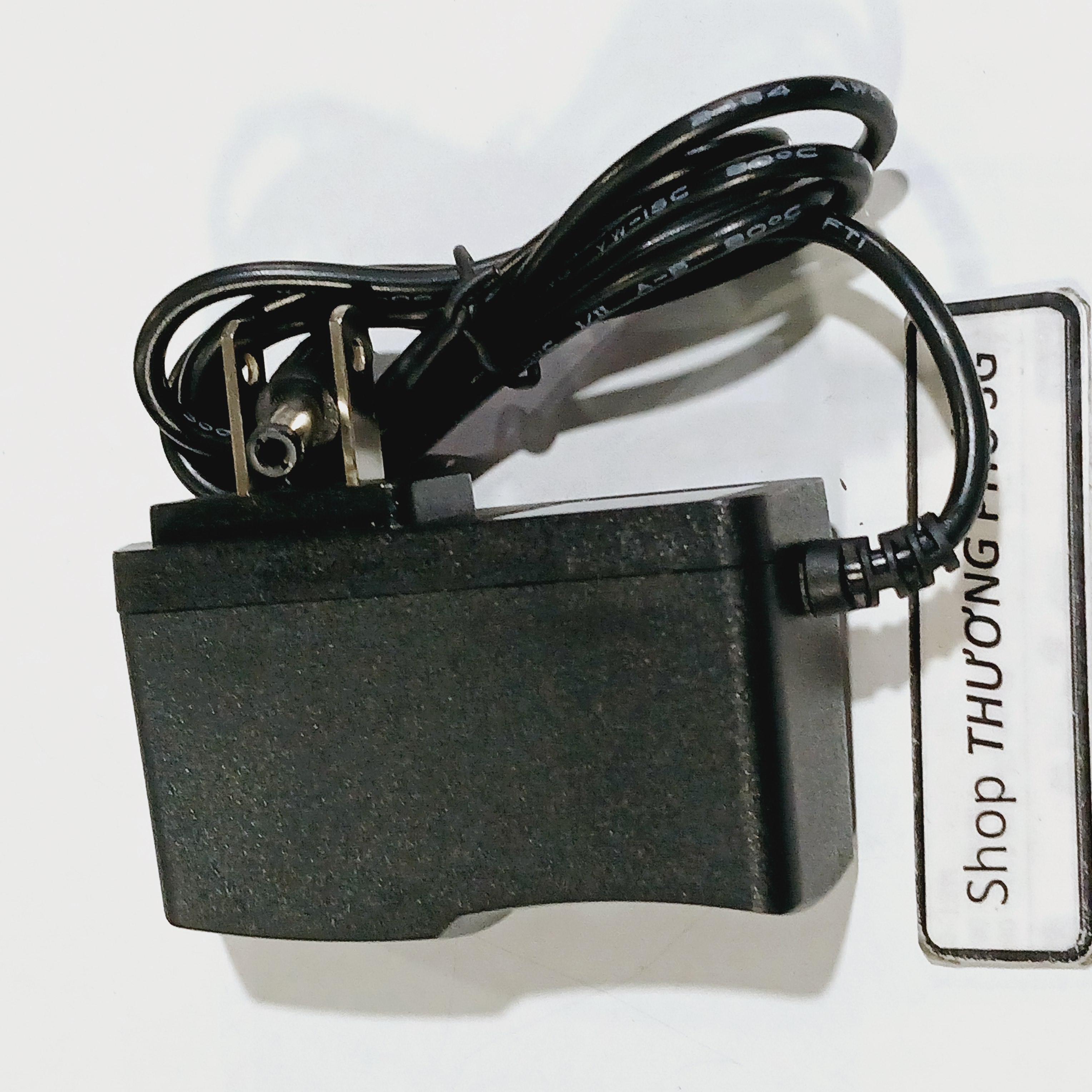 Nguồn Adapter DC 5V - 1A / 5V - 2A (Đầu 5.5mm X 2.1 -- 2.5mm)