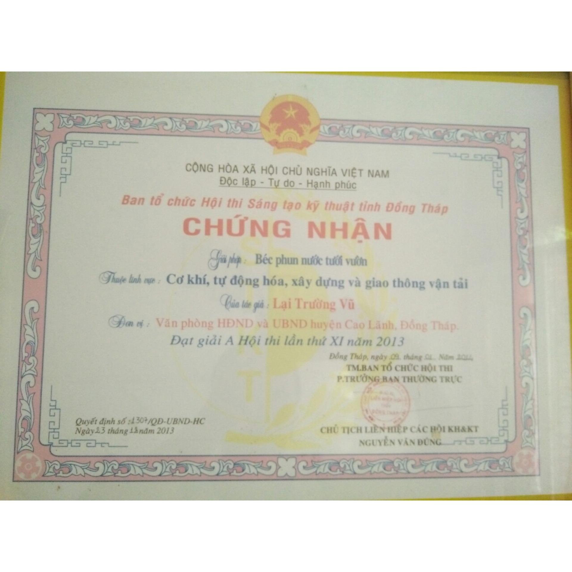 10 Béc vít tự chế màu đỏ -ren trong 21 (béc tưới CV - của Lại Trường Vũ)
