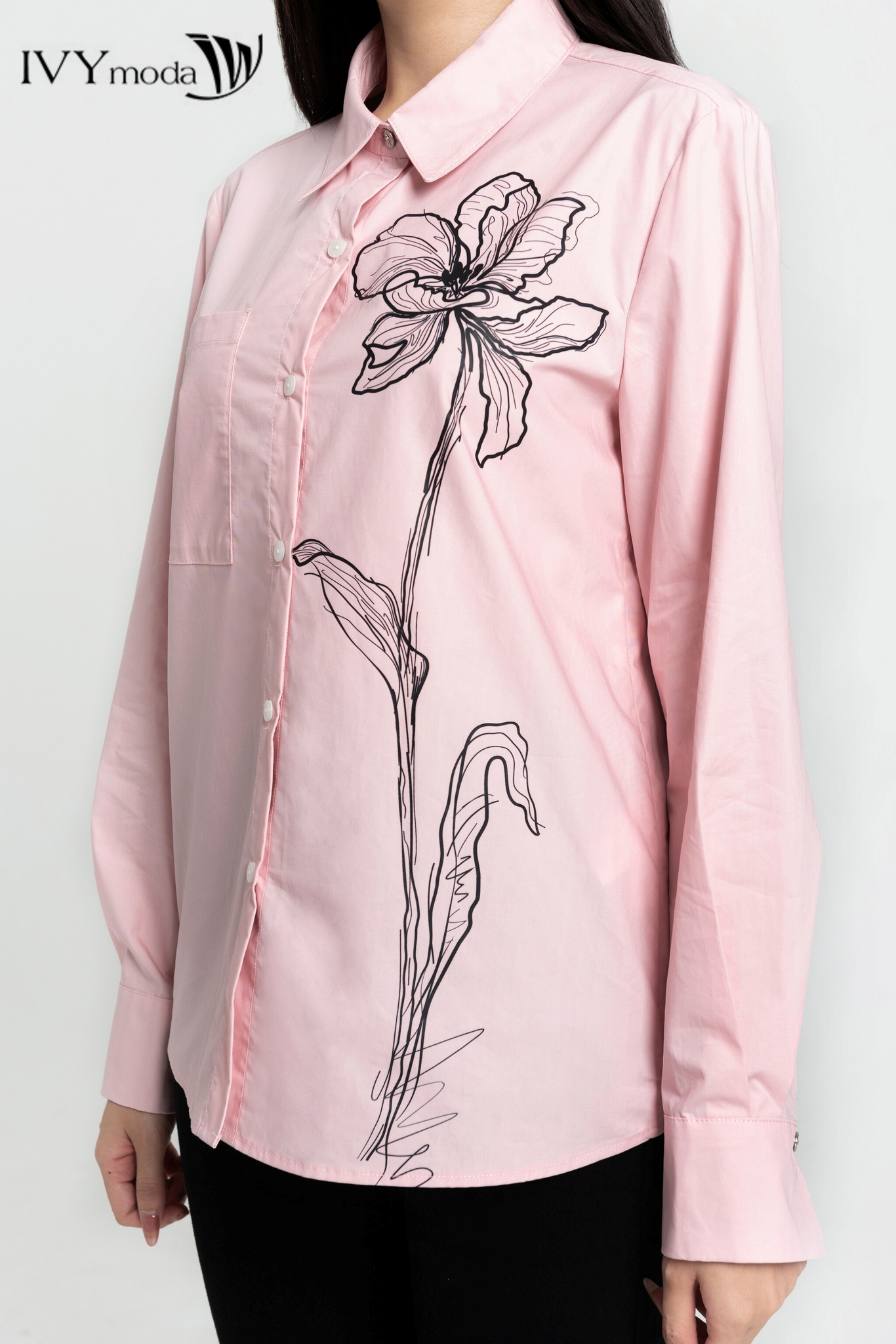 Áo sơ mi in họa tiết hoa IVY moda MS 17M7958