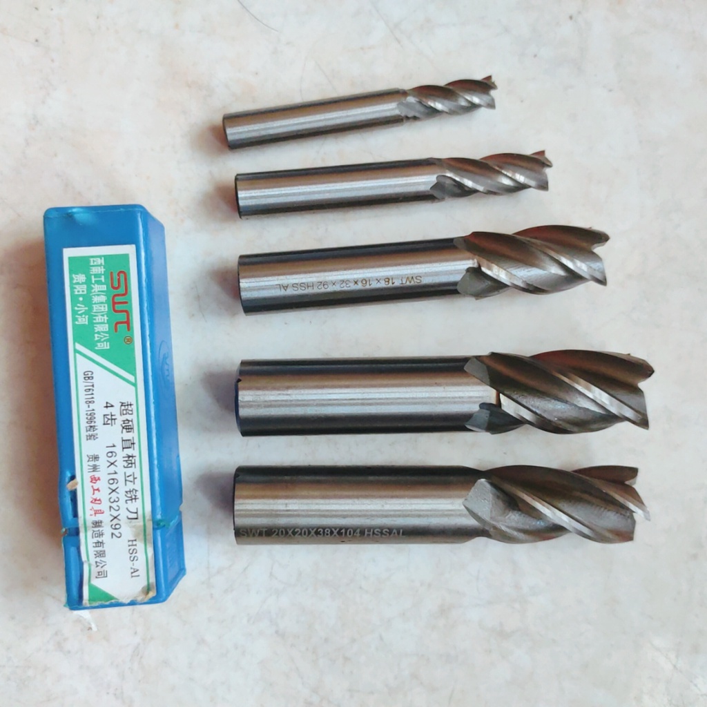 Mũi phay 7mm, 4 me cắt, chất liệu thép gió
