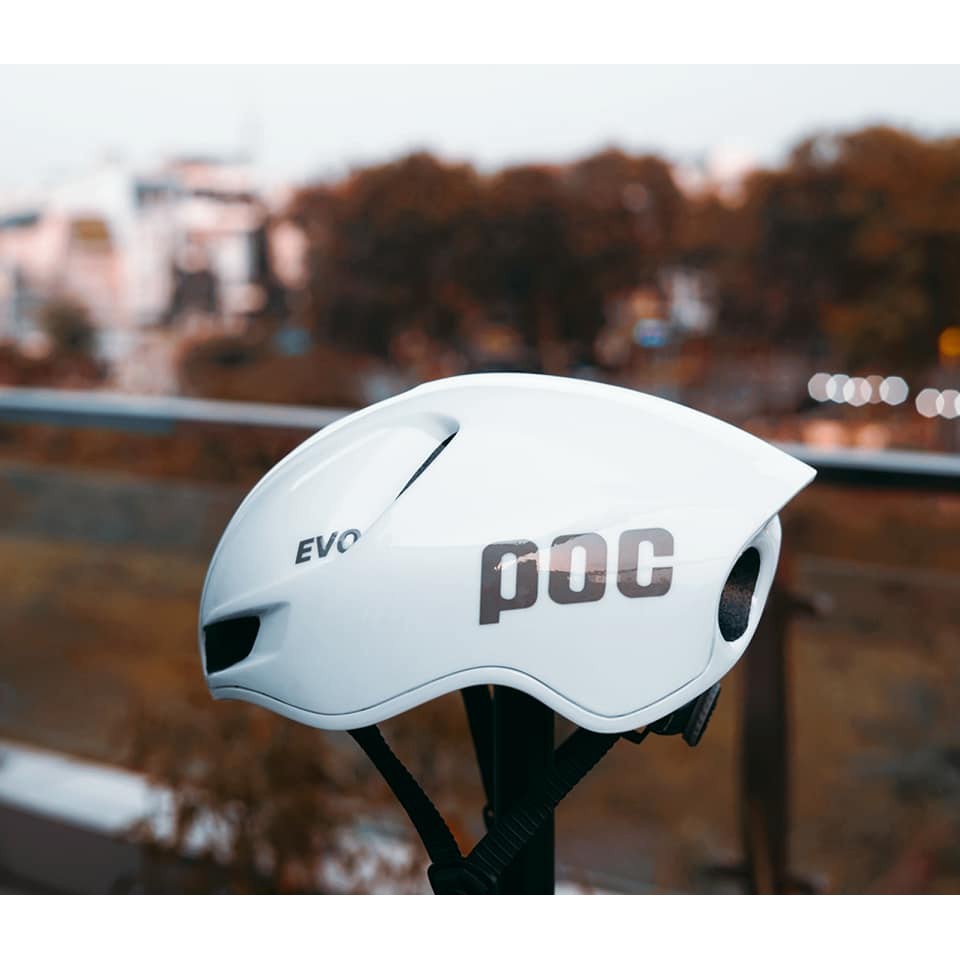 Mũ bảo hiểm thể thao Poc Evo màu trắng