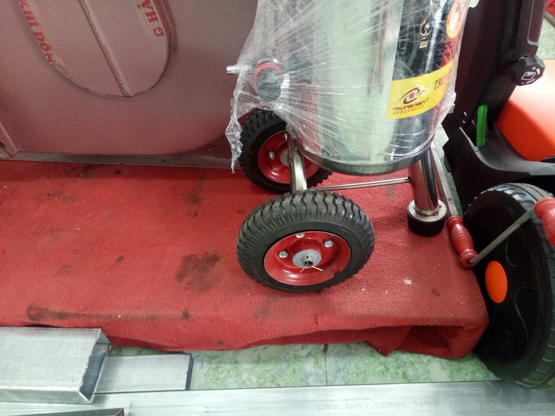 Bình rửa xe bọt tuyết Pallas 20 lít