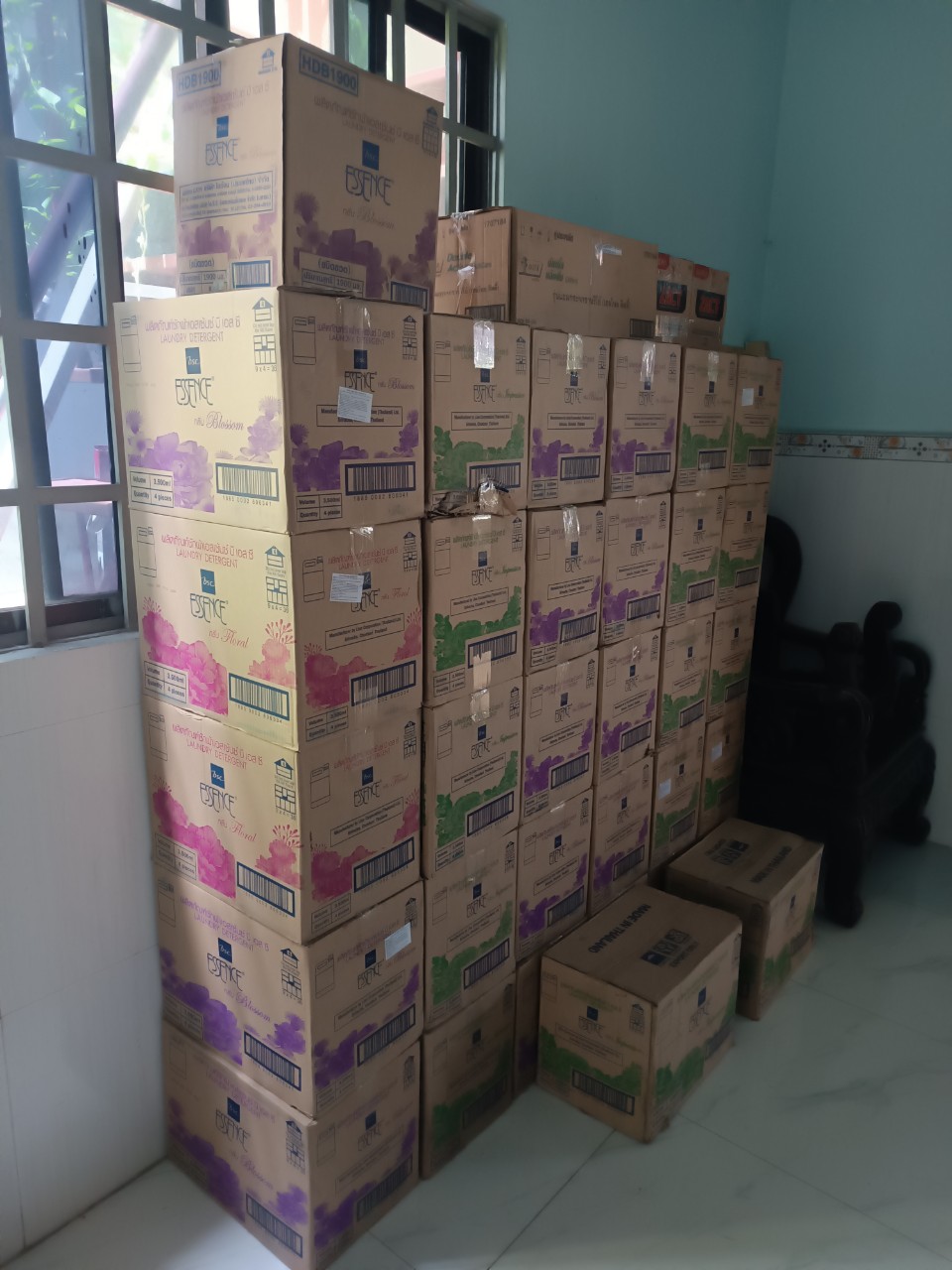 Nước giặt Essence 3,5L (3500ml) nhập khẩu Thái Lan