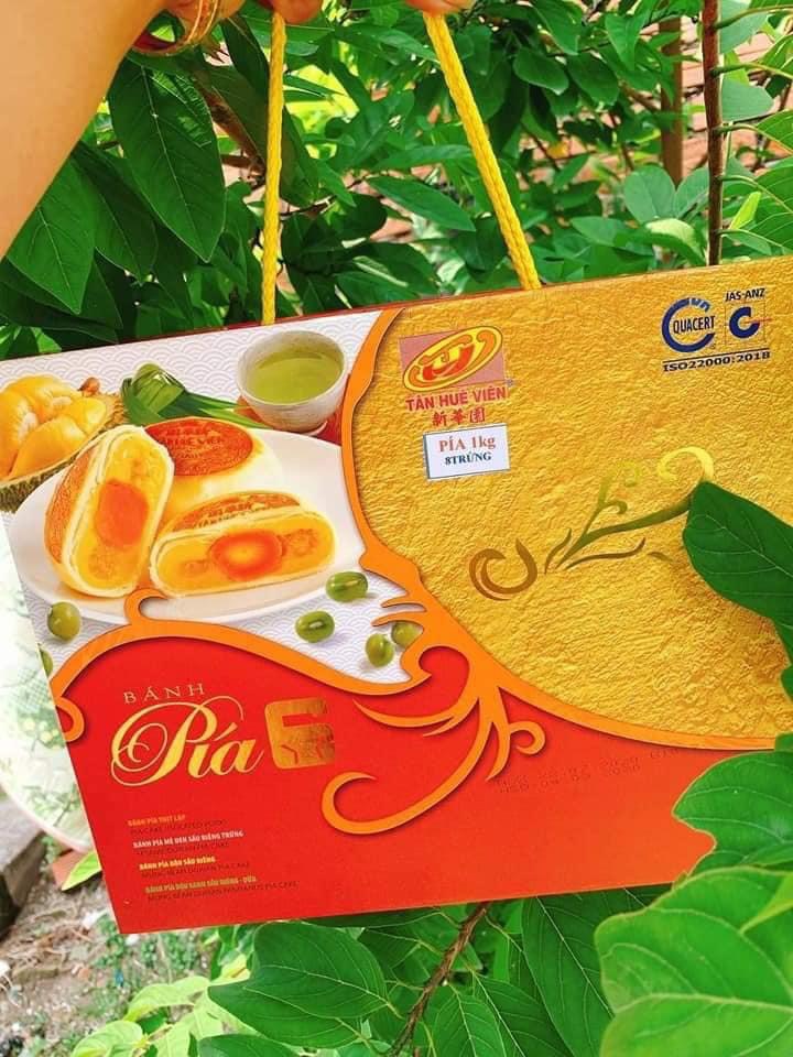 Bánh pía 8 trứng đặc biệt