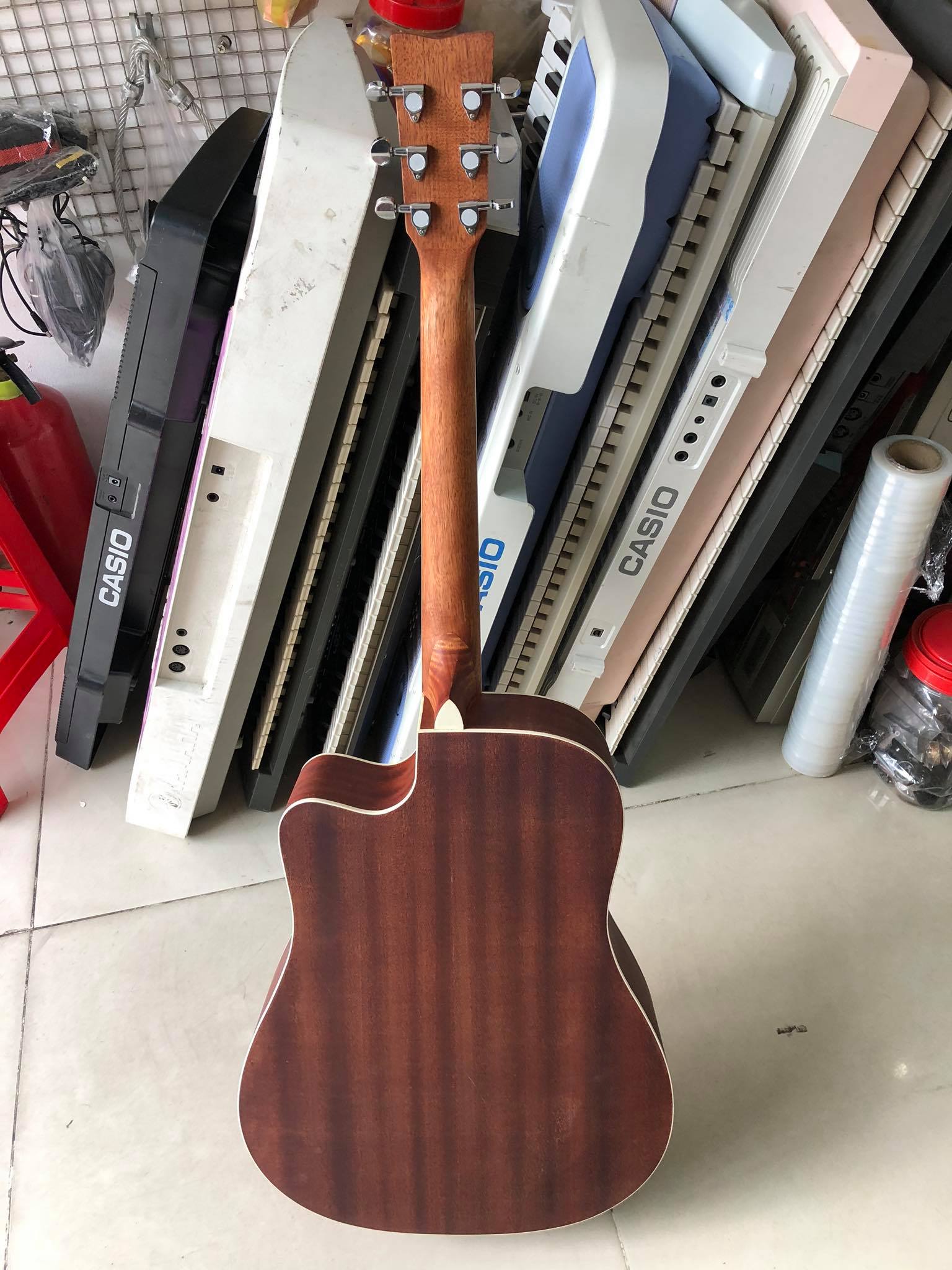 [HCM]Đàn guitar acoustic Yamaha FX370C