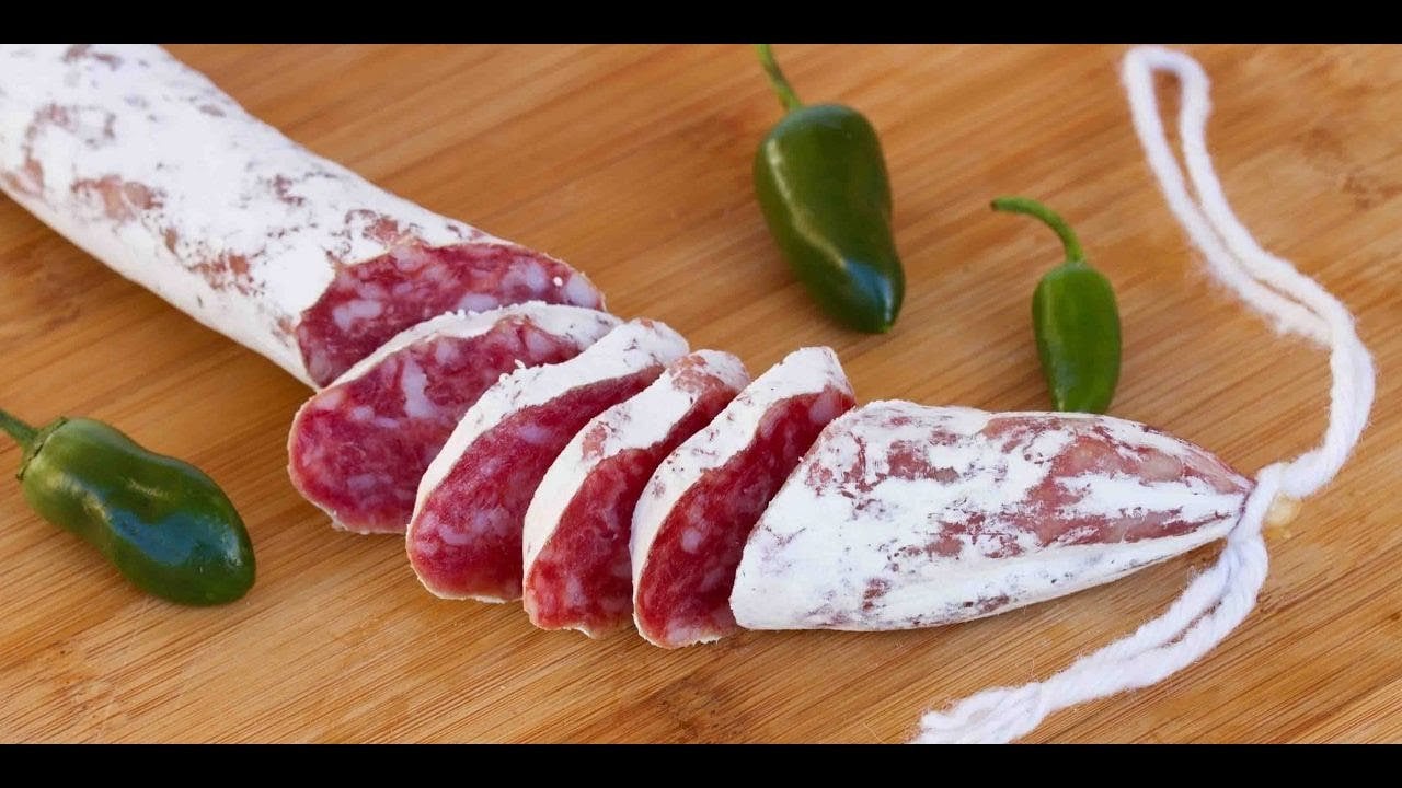 Salami mốc Fuet Casademont (Xúc xích mốc)