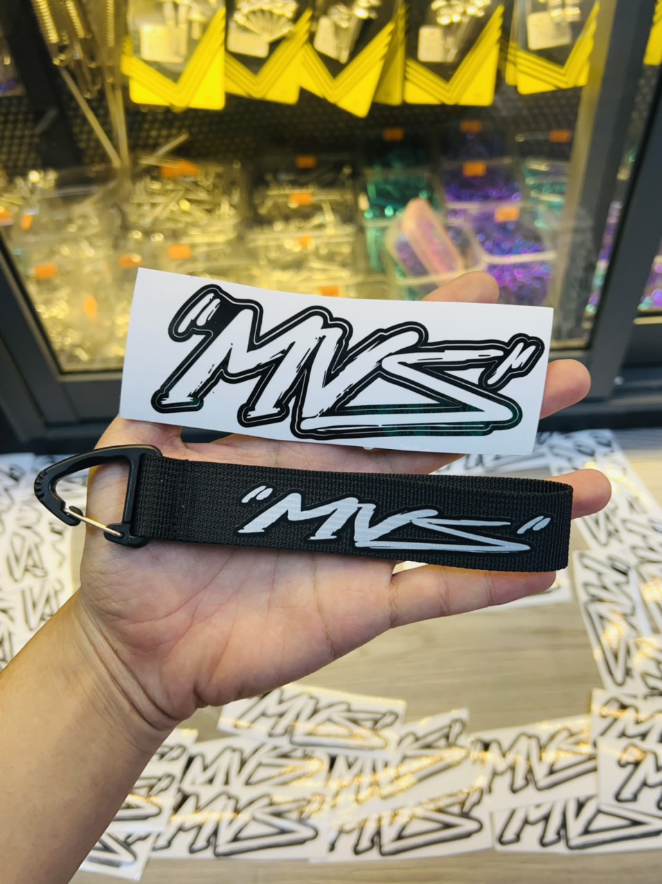 Tem Sticker MVS