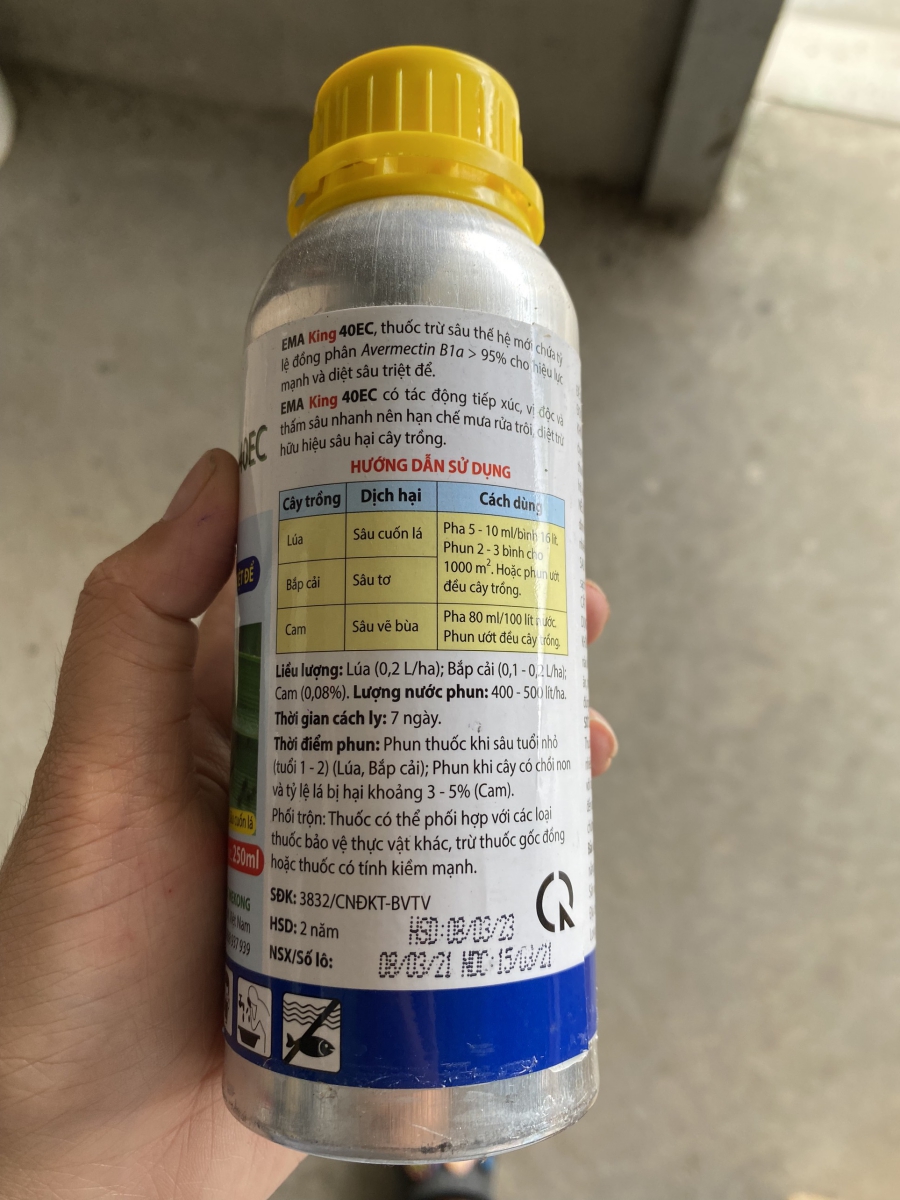 Thuốc trừ sâu Ema King 40EC (250ml)