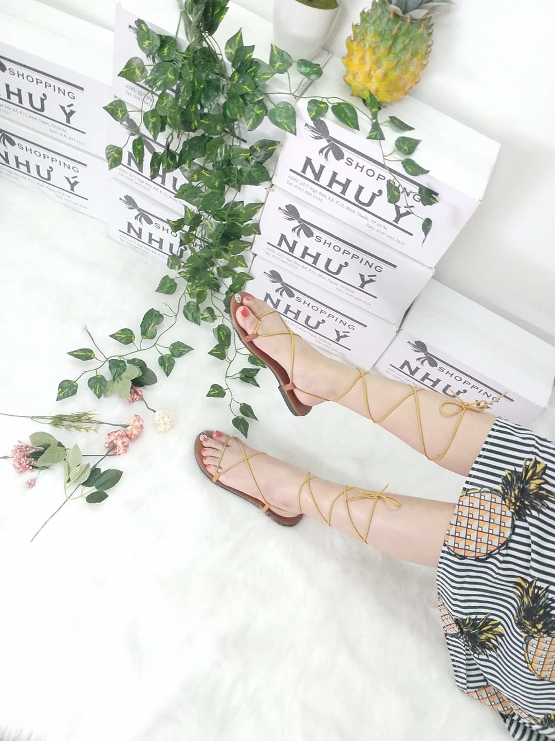 Giày sandal cột dây chiến binh dây nhỏ, có thể cột cao lên đầu gối, hoặc cột ở cổ chân cho gọn, phù hợp để đi làm, đi học, đi chơi - ddngang