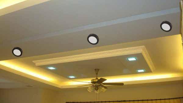 [HCM]ĐÈN LED ỐP NỔI TRÒN VIỀN ĐEN 6W(vỏ nhôm)