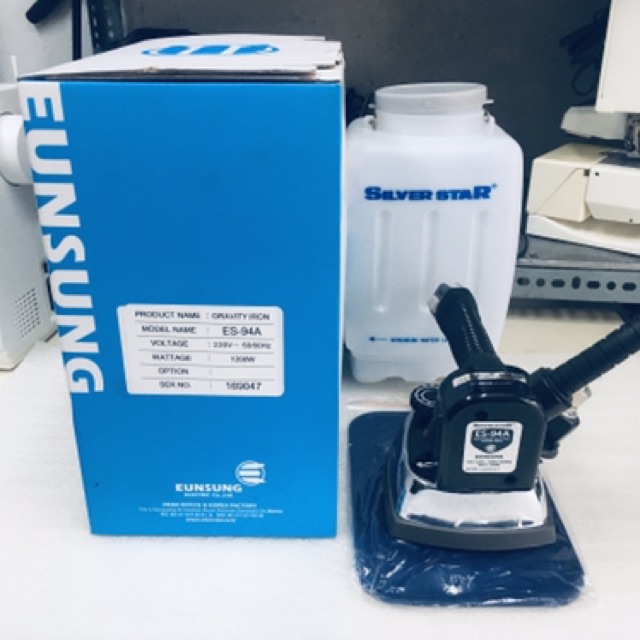 [TẶNG NẠ ỦI] BÀN LÀ ỦI HƠI NƯỚC EUNSUNG ES94 BÌNH TREO