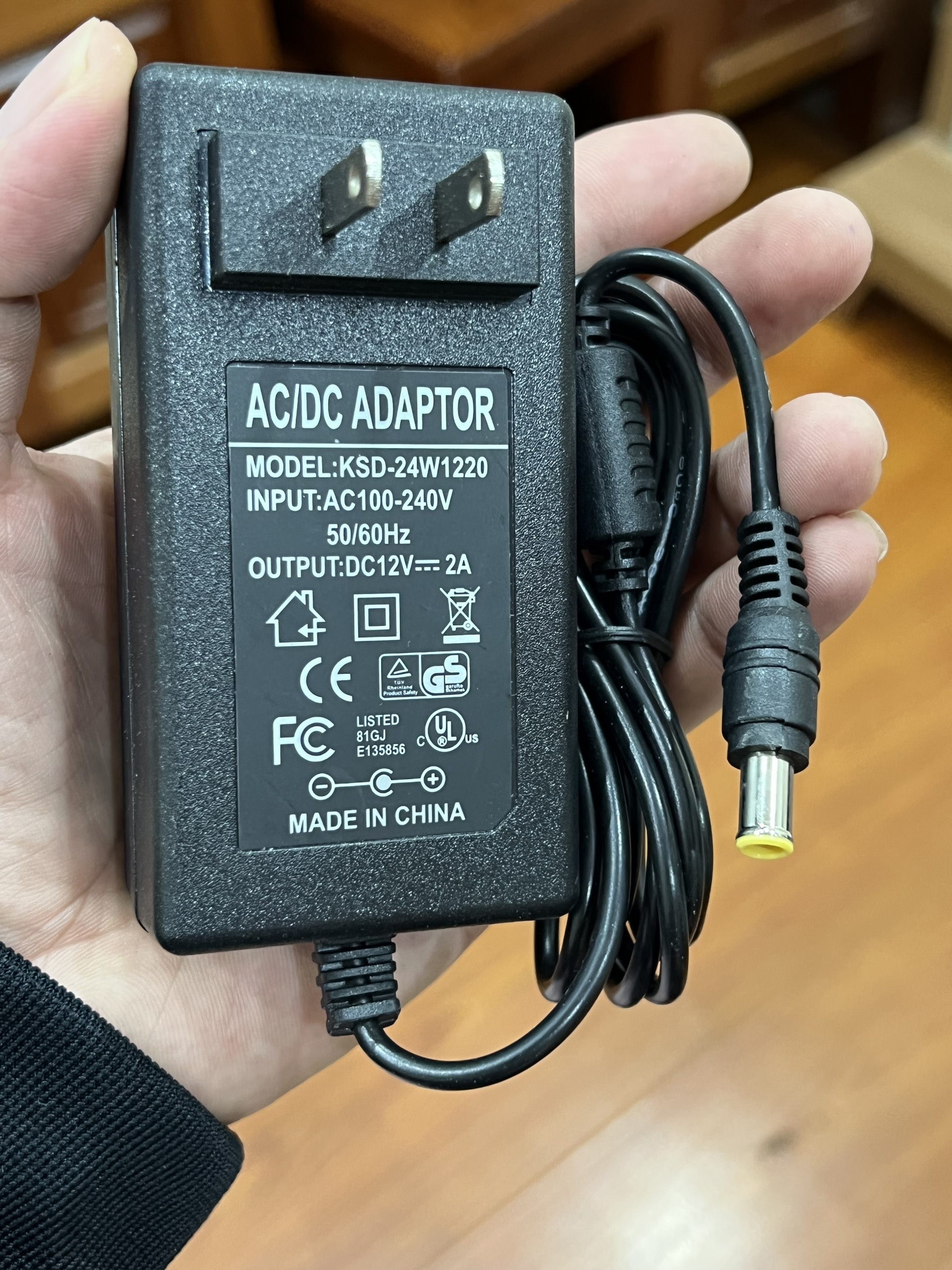 Cục nguồn màn hình LG 12V 2A