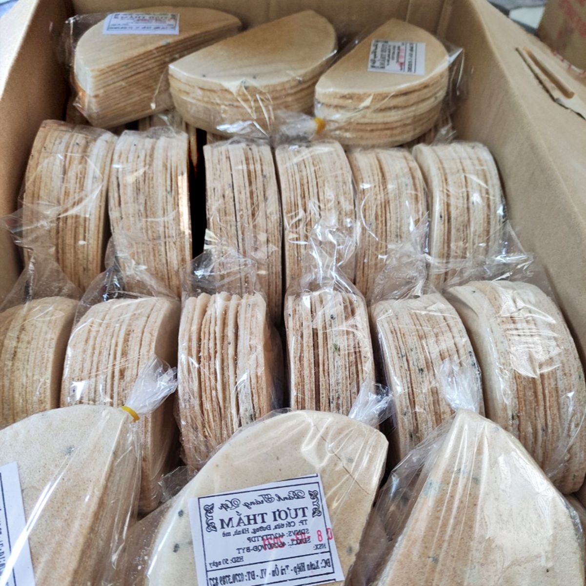 Bánh Tráng Xếp Cốt Dừa 2 Gói