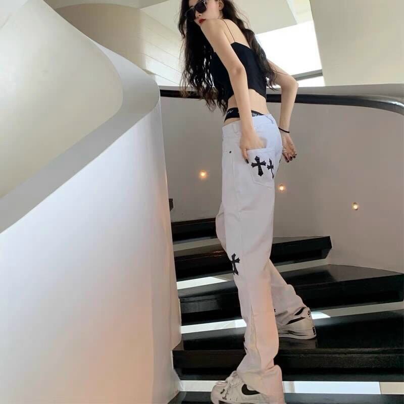 QUẦN ỐNG SUÔNG KAKI NỮ FORM RỘNG IN CHỮ THẬP COOL NGẦU