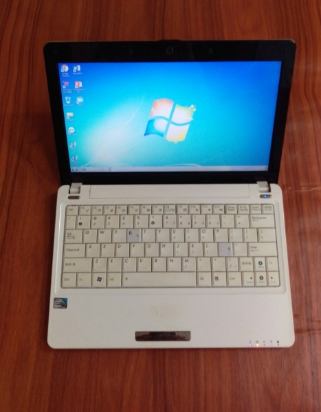 Bảng giá Laptop mini Asus Intel Atom, ram 2G, HDD 250G, phù hợp học tập, giải trí và làm việc văn phòng, tặng chuột không dây Phong Vũ