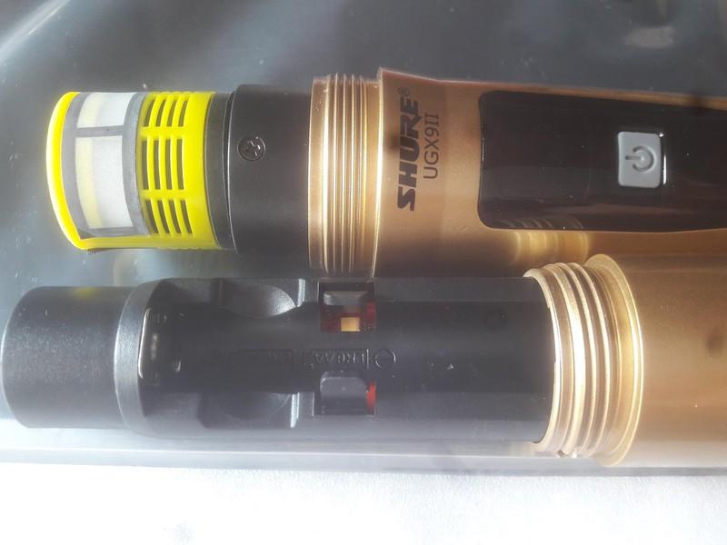 Micro karaoke không dây Shure UGX 9 II