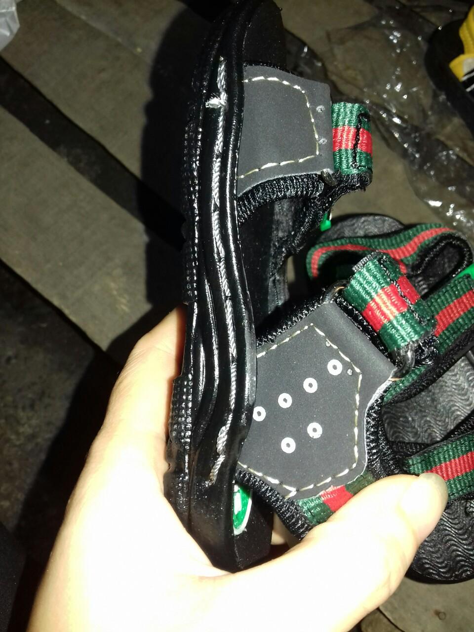 Dép Sandal bé trai vải dù 2-5 tuổi, 95k