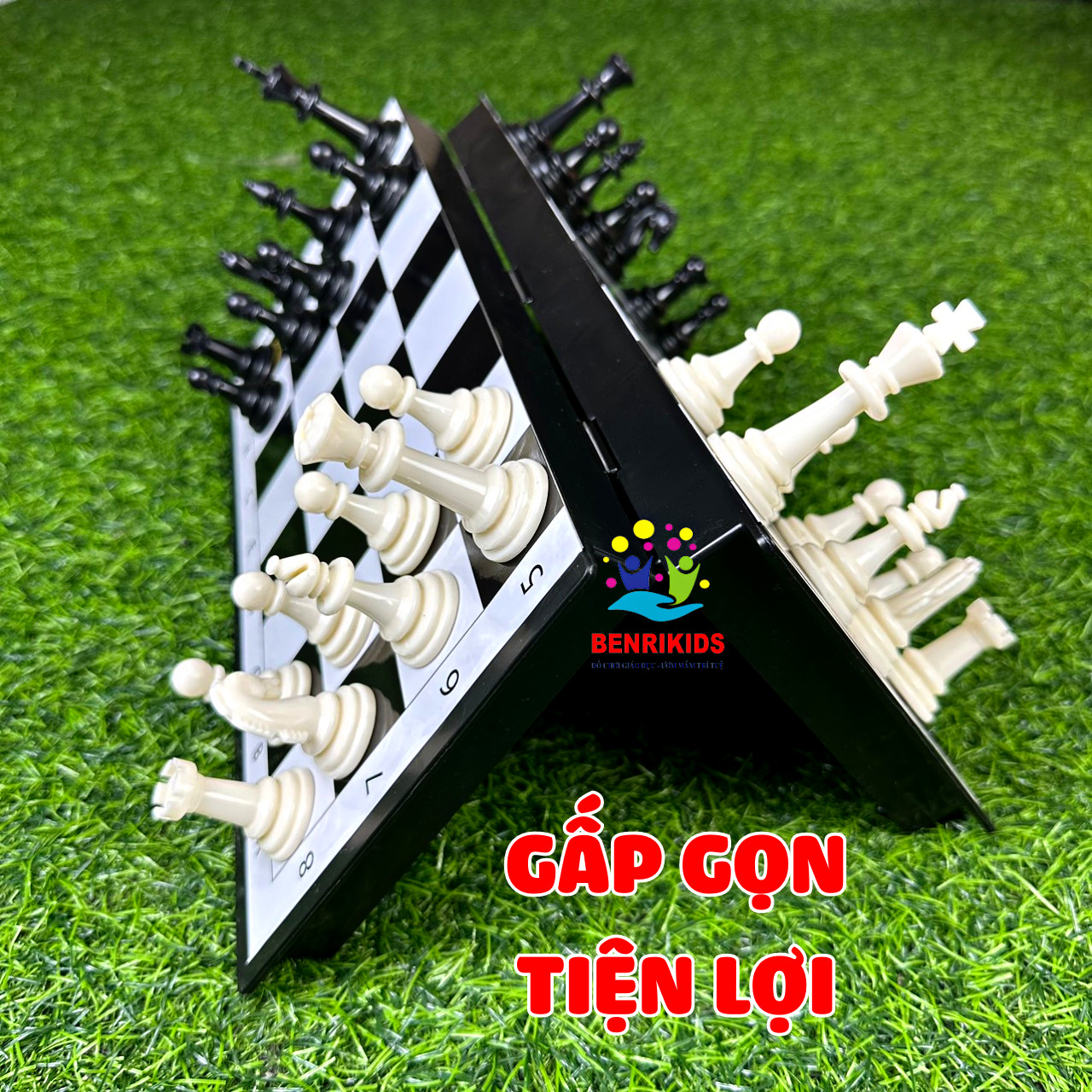 Bộ Cờ Vua Nam Châm Gập Gọn Tiêu Chuẩn Quốc Tế Dành Cho Mọi Lứa Tuổi Board Game Giúp Bé Phát Huy Chiến Thuật Phát Triển Tư Duy