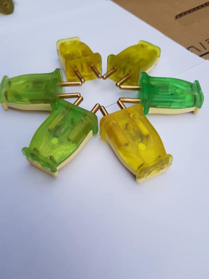 ổ cắm đúc chống vỡ
