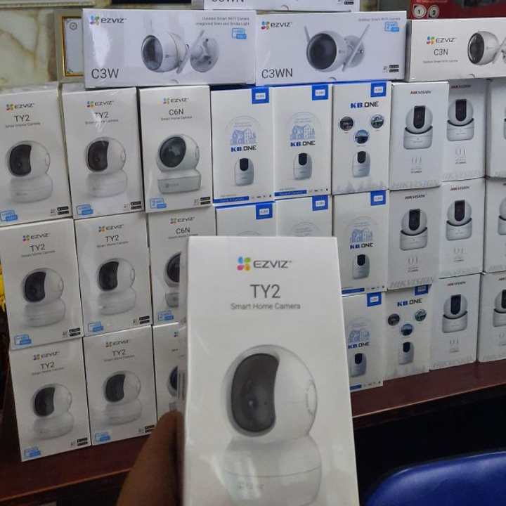 Camera WiFi EZVIZ H8C Pro 3K 5MP