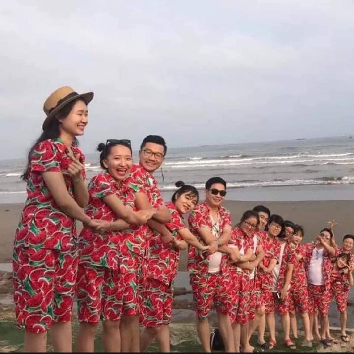 10. Sét quần áo trái cây - Dưa hấu, chuối, cam