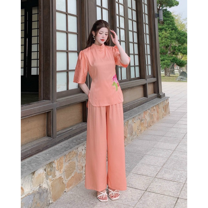 DỒ LAM ĐI LỄ CHÙA  -LỤA GẤM