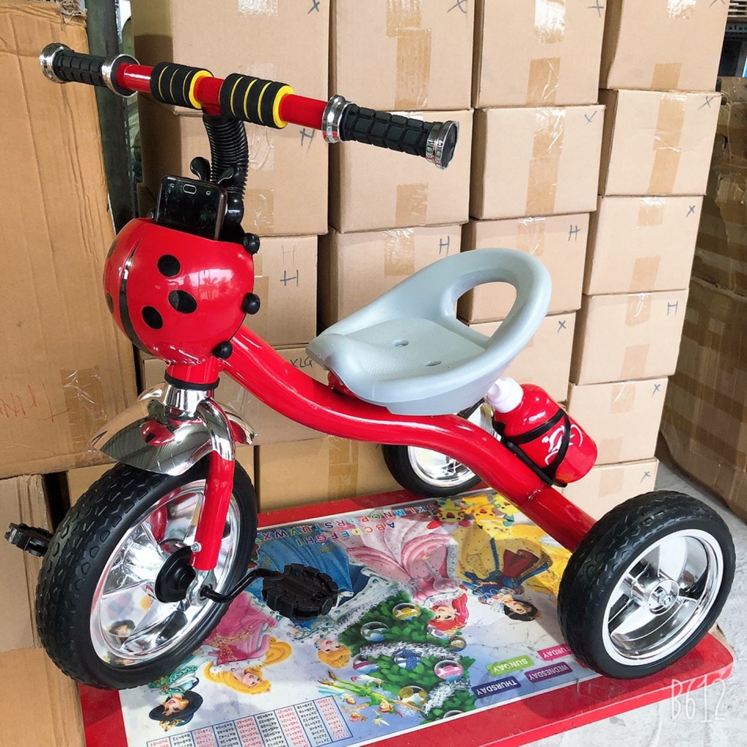 Xe chòi chân xe đạp 3 bánh trẻ em cho bé XTB3