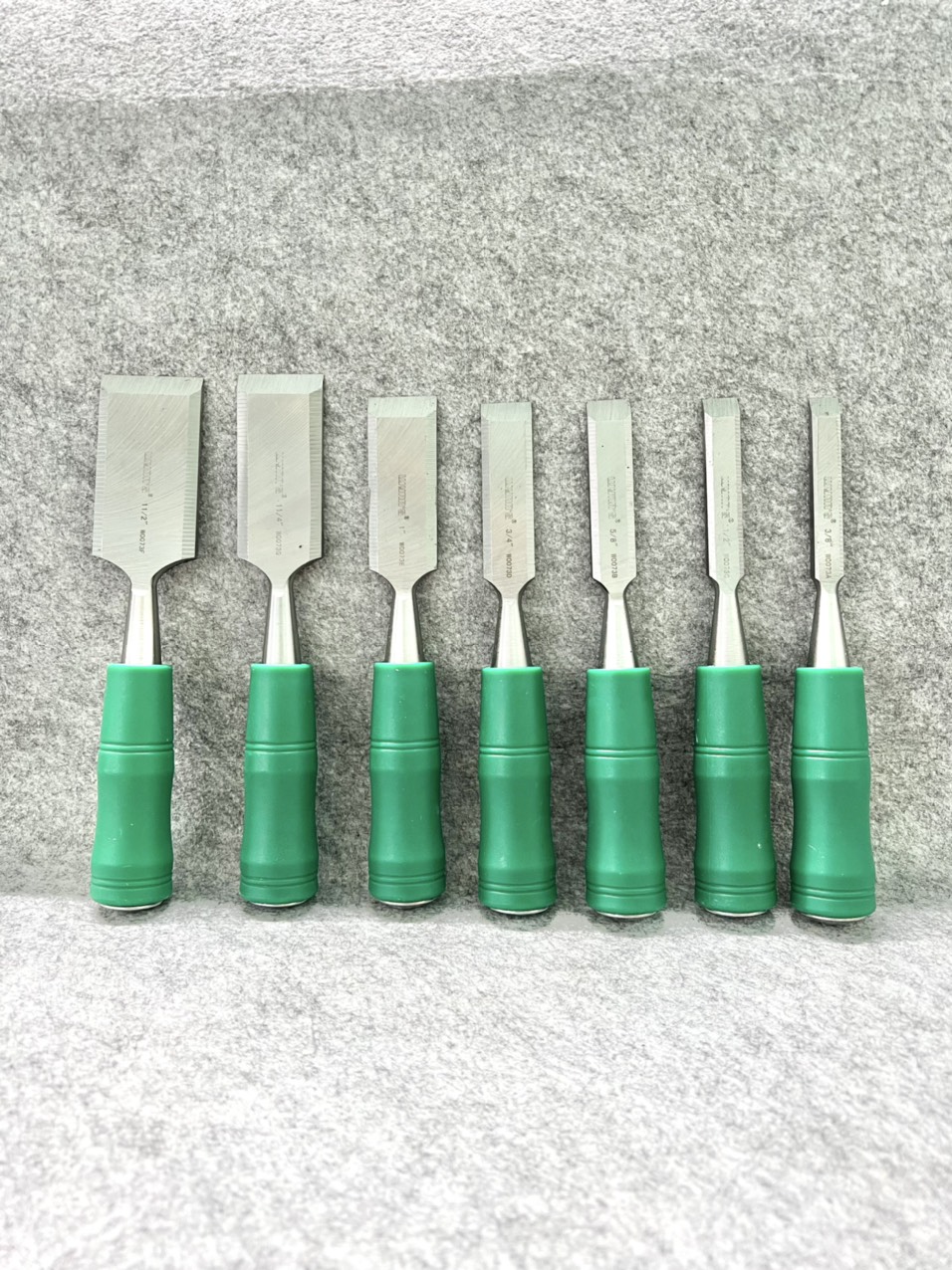 Set of 7 Wynns Wood Chisels