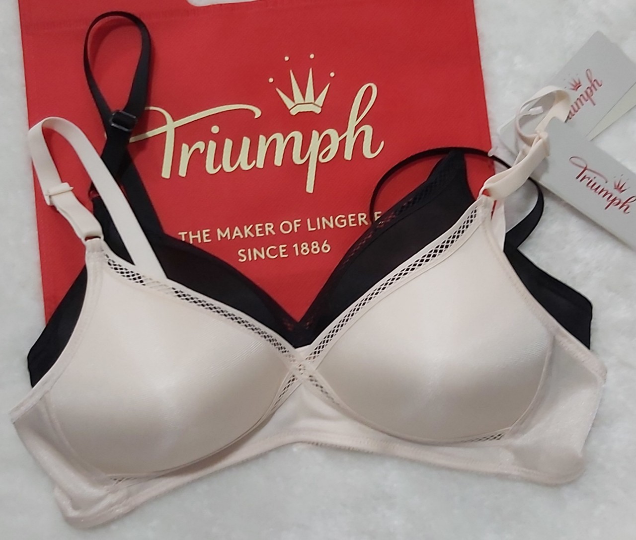 [HCM]Áo Lót Triumph Corsina 01 HP