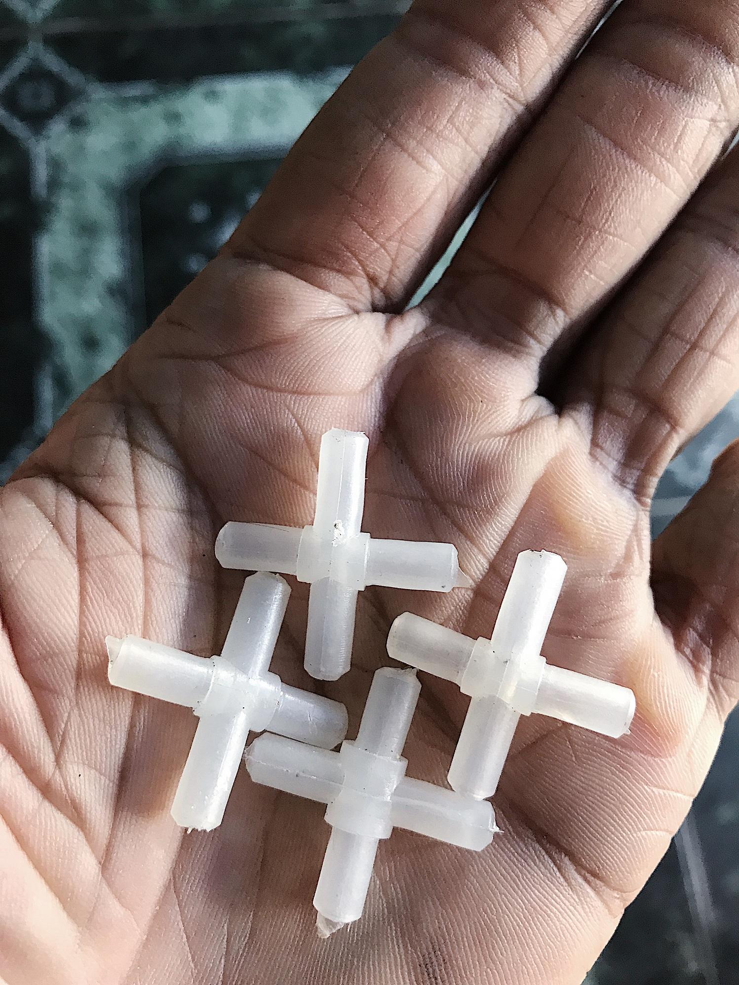 KHÓA CHIA 3 DÂY OXY BỂ CÁ CẢNH (1 CÁI)
