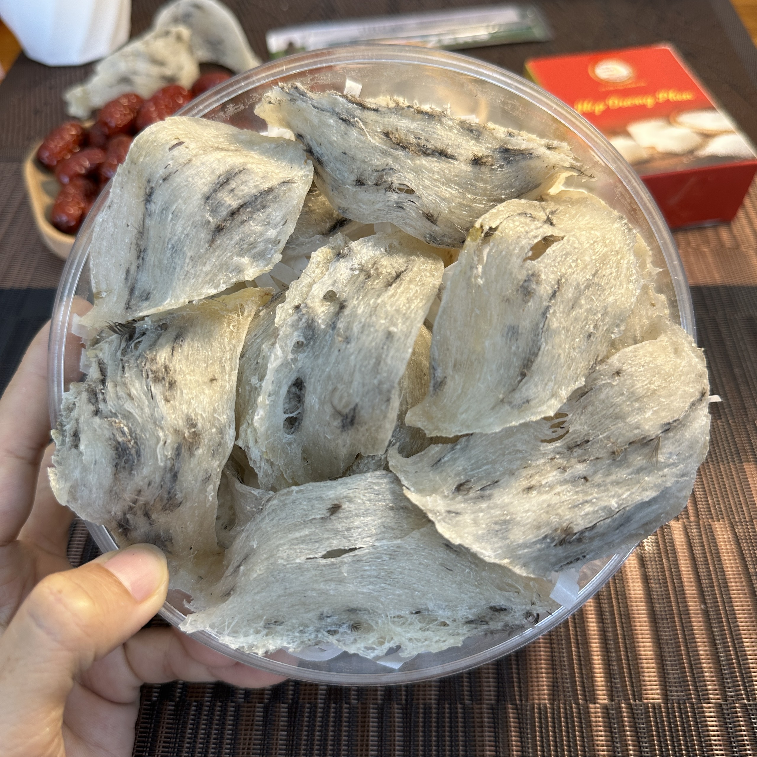 100gr Tổ yến thô nguyên chất - Tặng nguyên liệu chưng yến - Yến sào thô vỡ cạnh, bể nhẹ