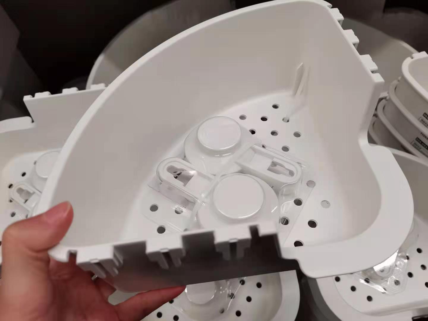 Giỏ góc để đồ nhà tắm TISKEN IKEA