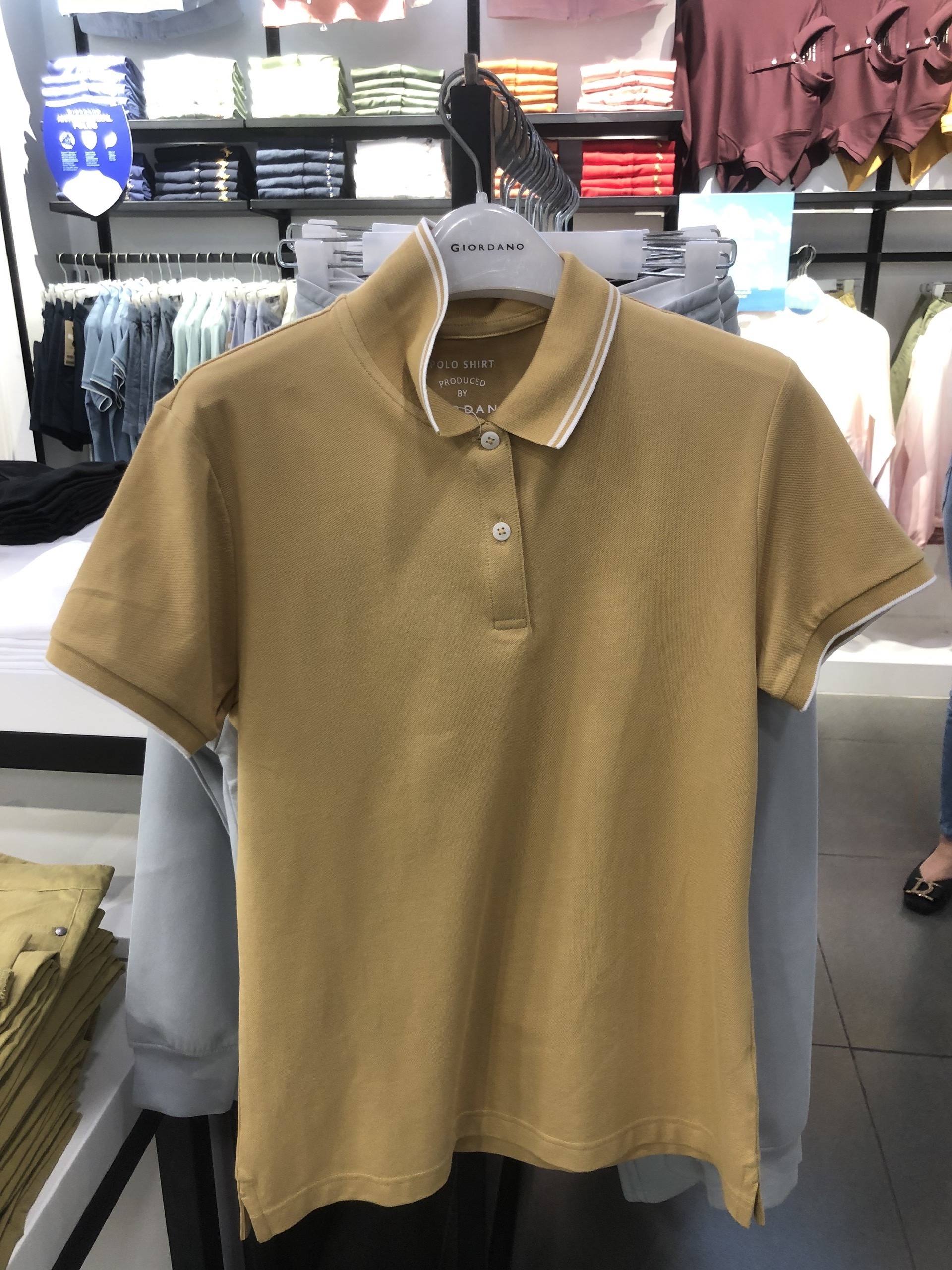 Áo Thun Nữ Có Cổ Trơn Polo Giordano 05312018