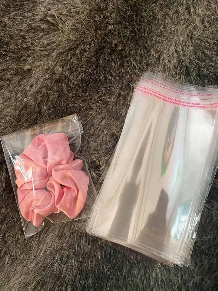 1kg - 9*18*4cm Túi OPP dán miệng