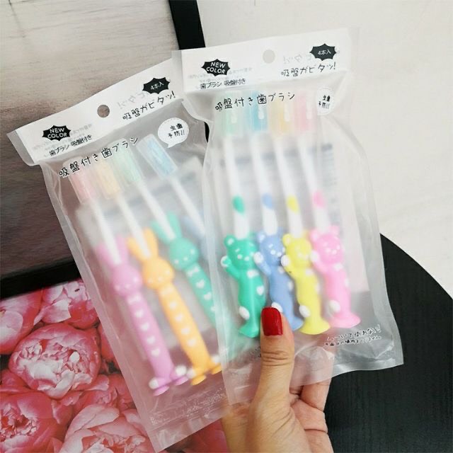 Set 4 bàn chải đánh răng cho bé hình thỏ gấu cho bé