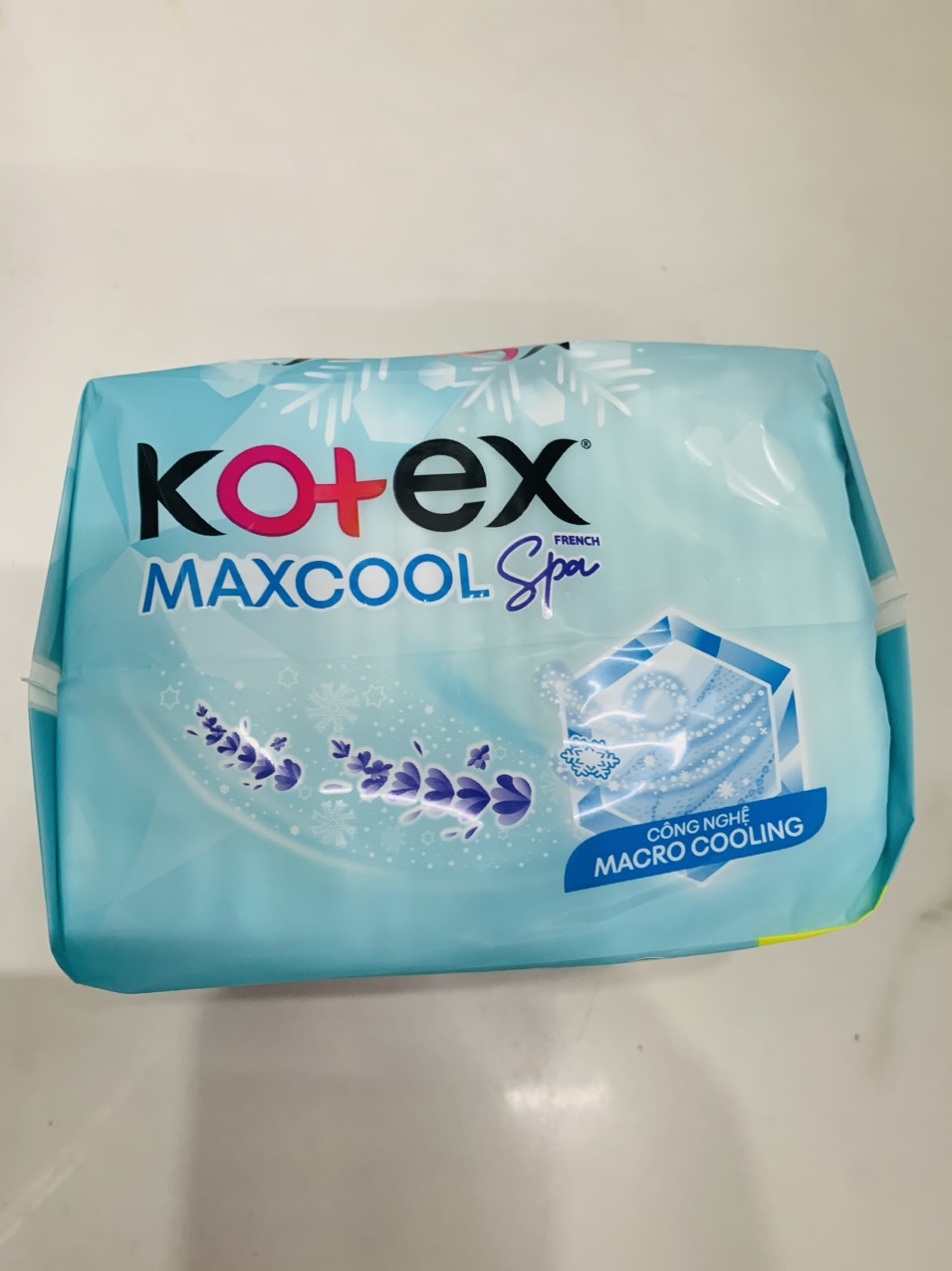 Băng Vệ Sinh Kotex Max Cool Siêu Mỏng Cánh Gói 20 Miếng 23Cm