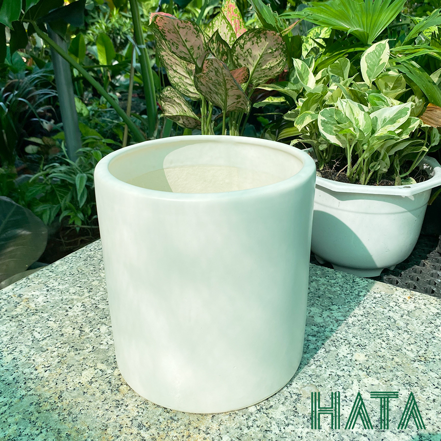 Chậu gốm sứ trụ 18 trắng và đen. Hatagarden